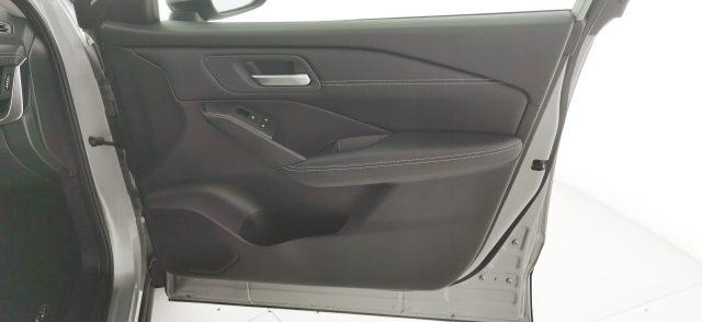 NISSAN Qashqai MHEV 158 CV Xtronic Business
