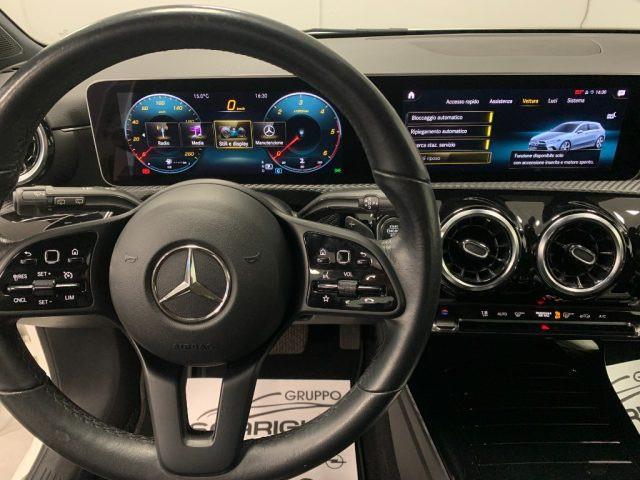 MERCEDES-BENZ A 180 d Automatico Sport + Full Led