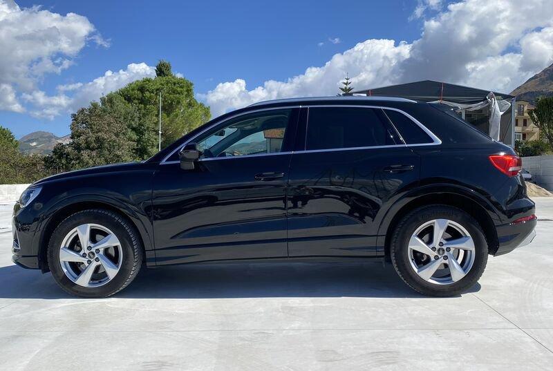 Audi Q3 Business Advanced 2.0 TDI 150CV S-Tronic 35