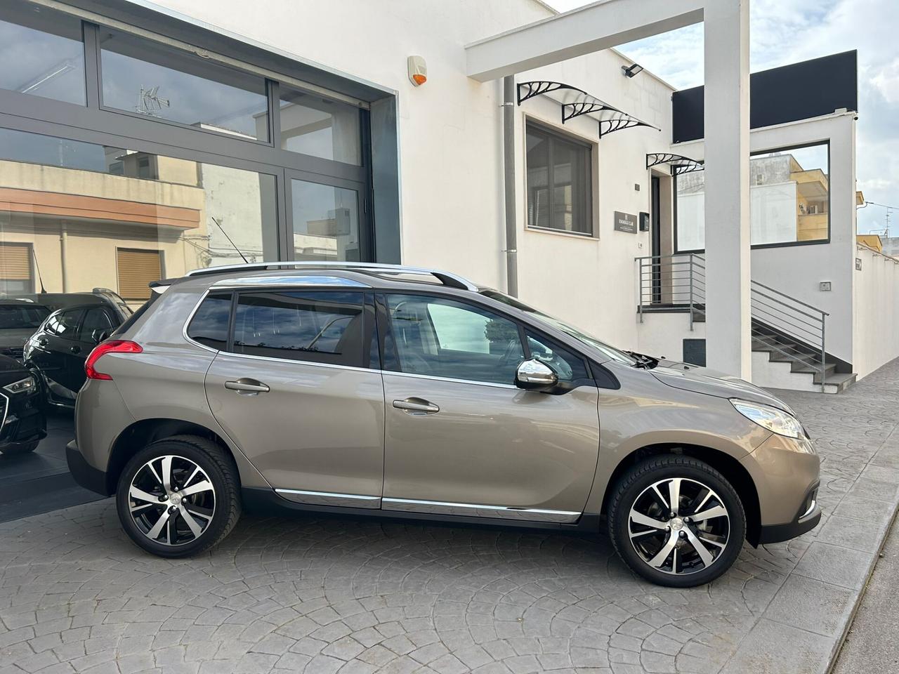 Peugeot 2008 1.6 HDI 73Kw ALLURE NAVI-12/2015