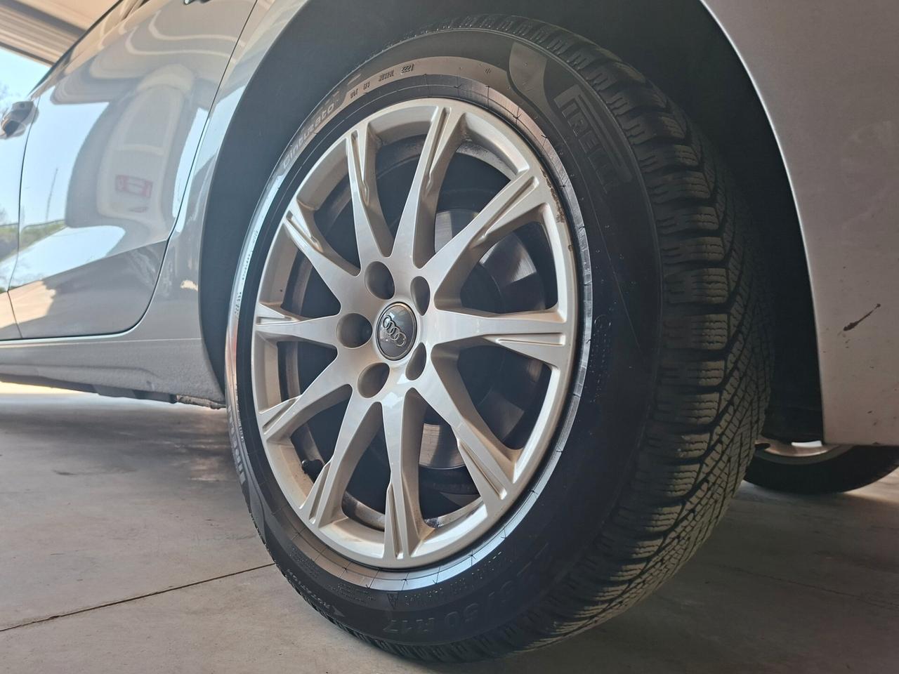 Audi A4 2.0 TDI EURO 6D / AUTOMATICO / 190CV / 4X4