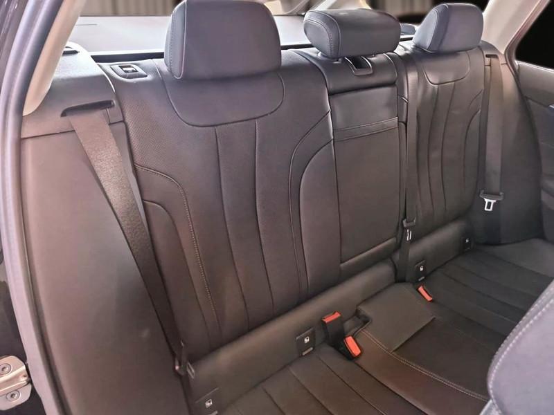 BMW 520 Business MH48V Touring Auto