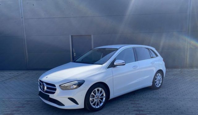 MERCEDES-BENZ B 200 d Automatic Sport