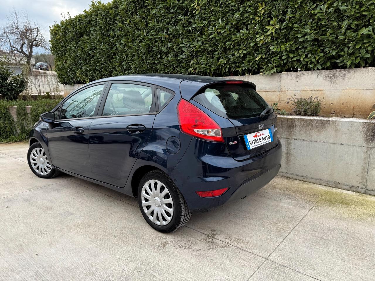 Ford Fiesta 1.4 TDCi 70CV 5 porte Titanium