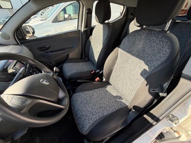 Lancia Ypsilon 1.2 69 CV 5 porte S&S Elefantino Blu