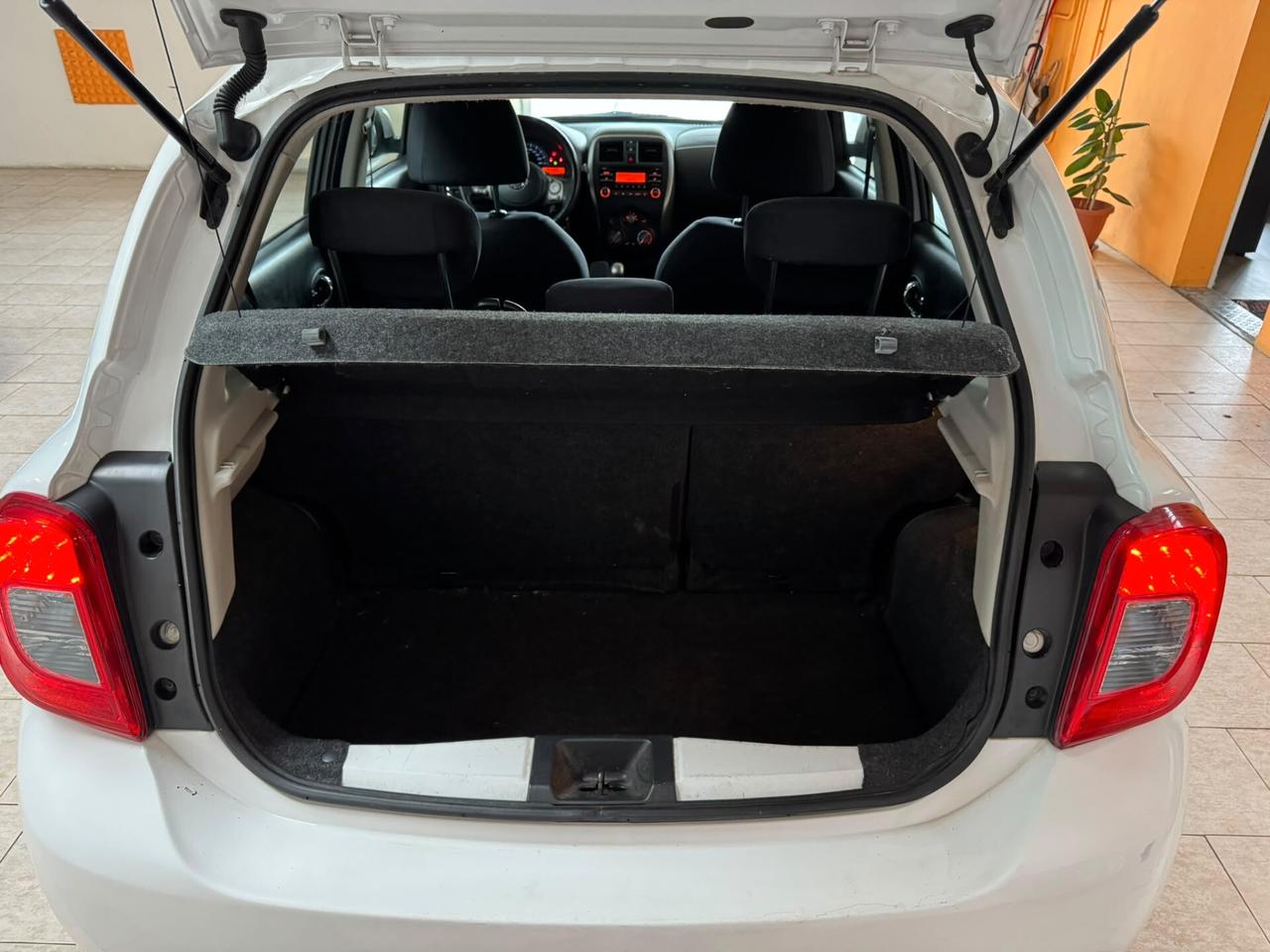 Nissan Micra 1.2 12V 5 porte Tekna