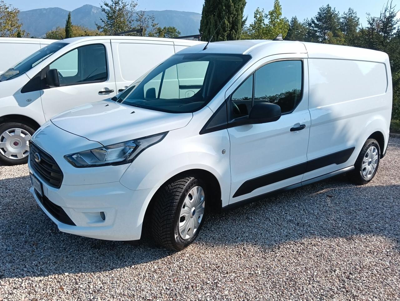 Ford Tourneo Connect MAXI 1.5 EcoBlue 120 CV S&S Aut.