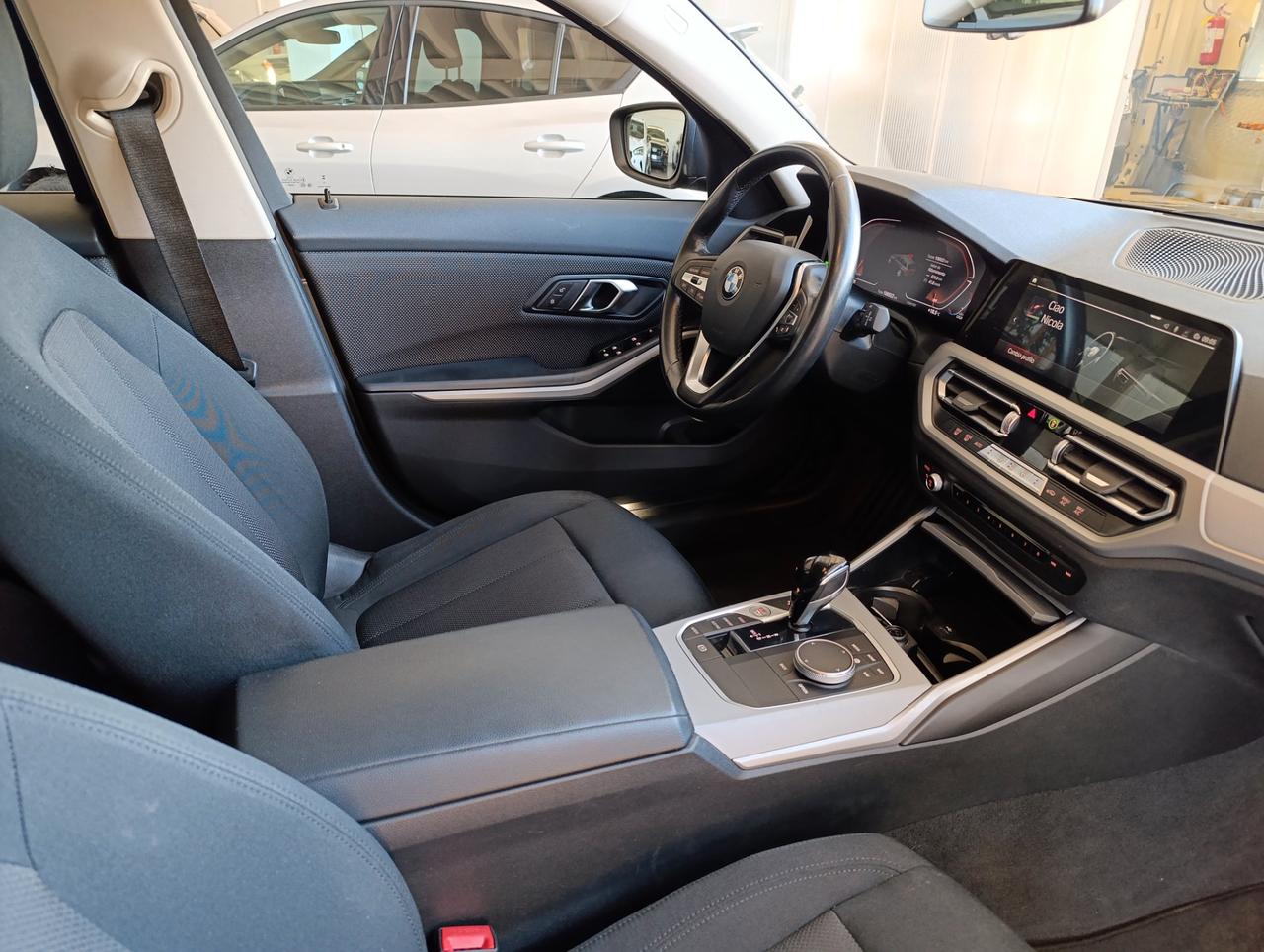 BMW 320 d Touring mhev 48V Business Advantage auto
