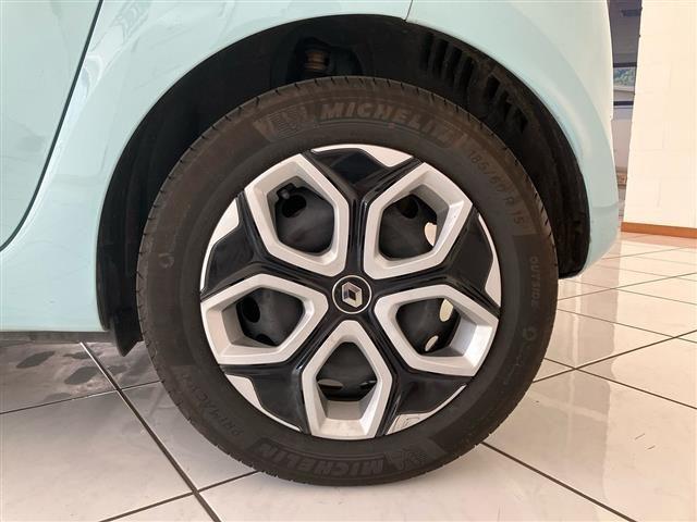 RENAULT Twingo 22kWh Equilibre