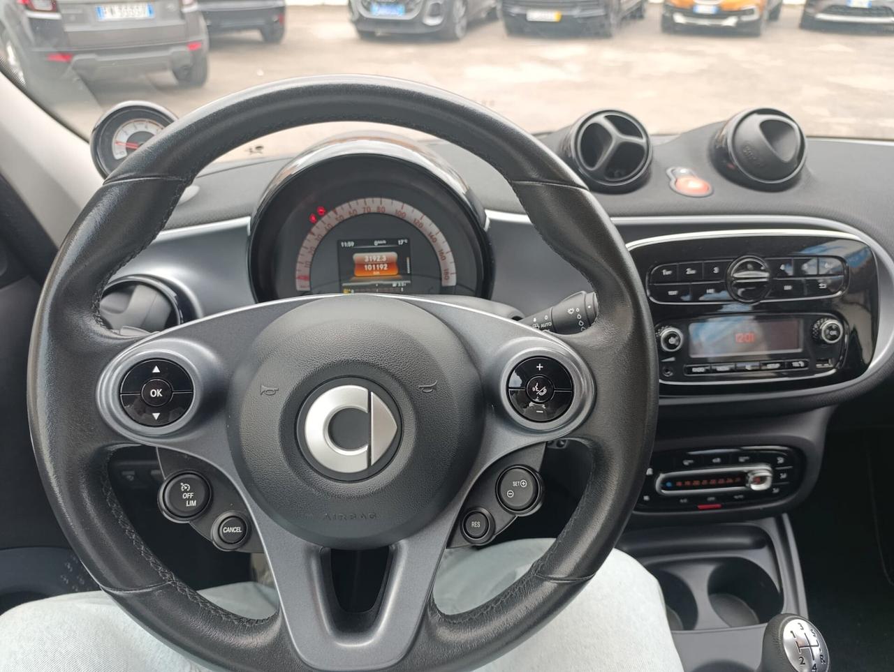Smart ForFour 70 1.0 Passion