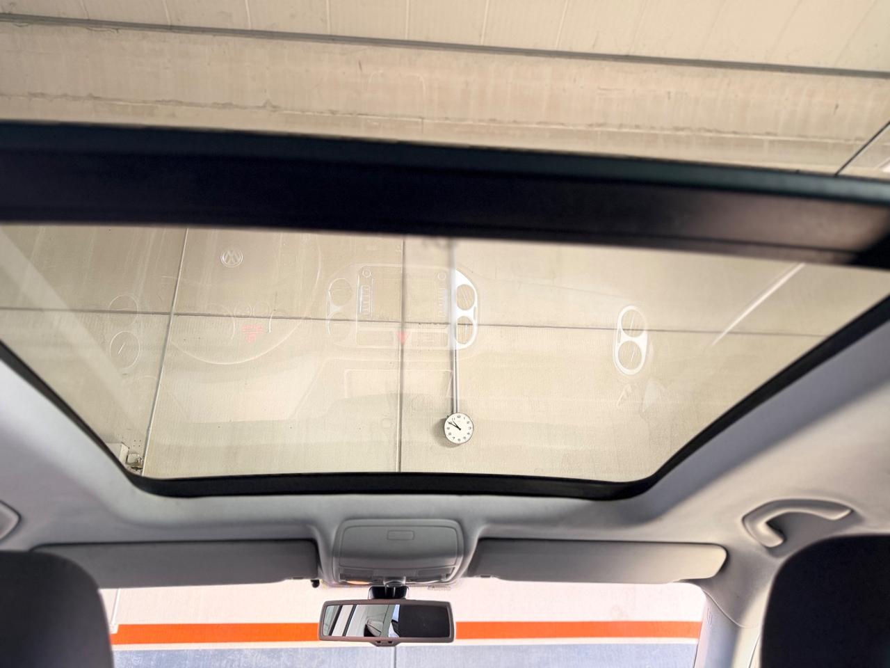 Volkswagen Tiguan 2.0 16V TDI DPF Sport & Style 4x4 NEOPATENTATI