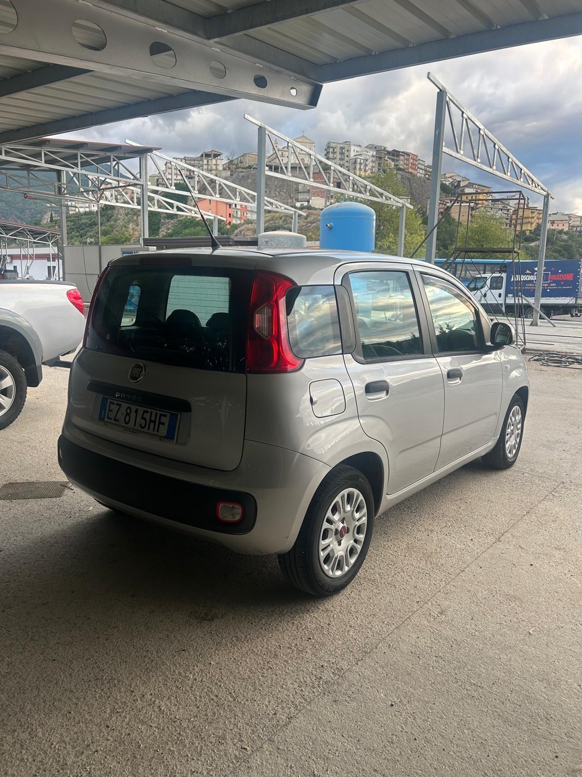 Fiat Panda 1.3 MJT 75 CV ALLESTIMENTO CROSS INTERNO