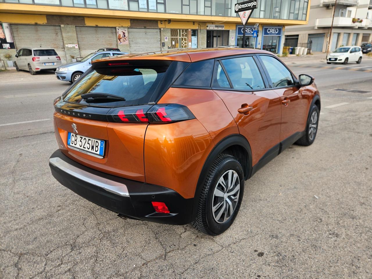 Peugeot 2008 BlueHDi 100 S&S Business