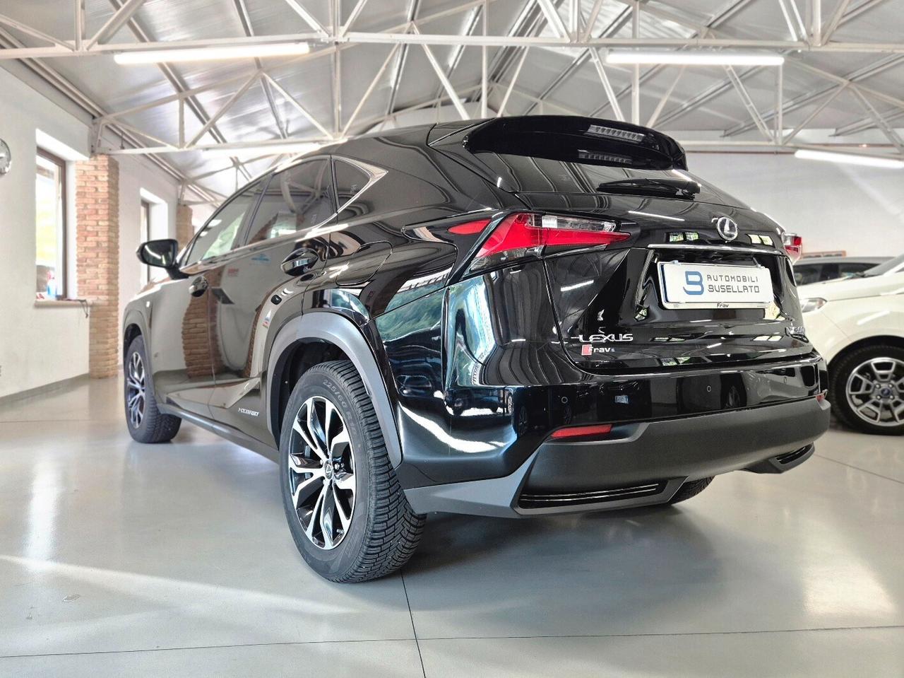 Lexus NX 300h Hybrid 4WD F-Sport