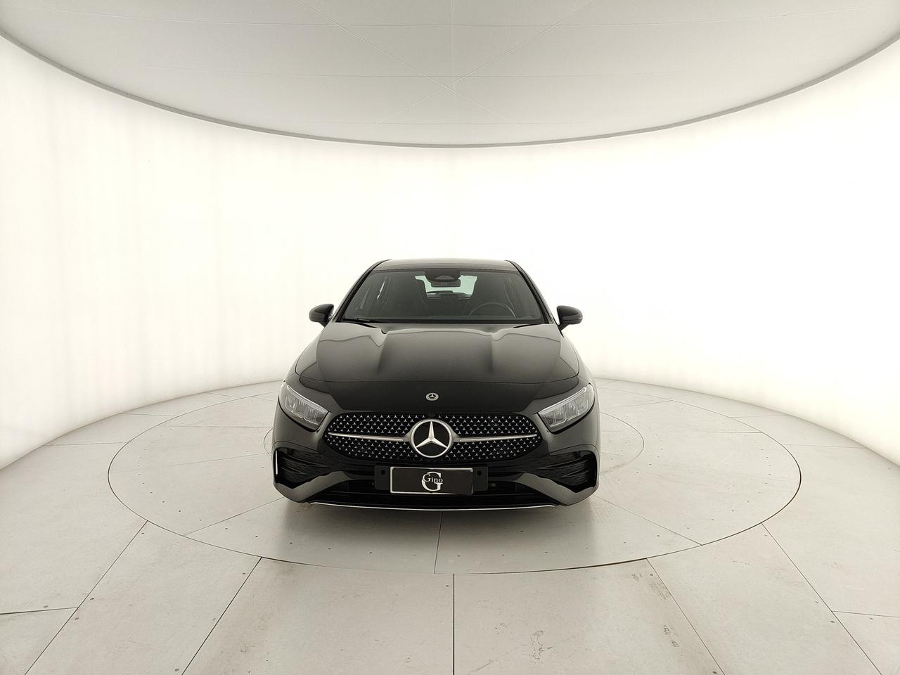 Mercedes-Benz A 180 AMG Line Advanced Plus auto