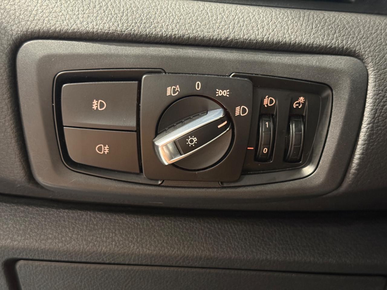 Bmw 218d Active Tourer AUTO! 85.000KM! TAGLIANDI BMW!
