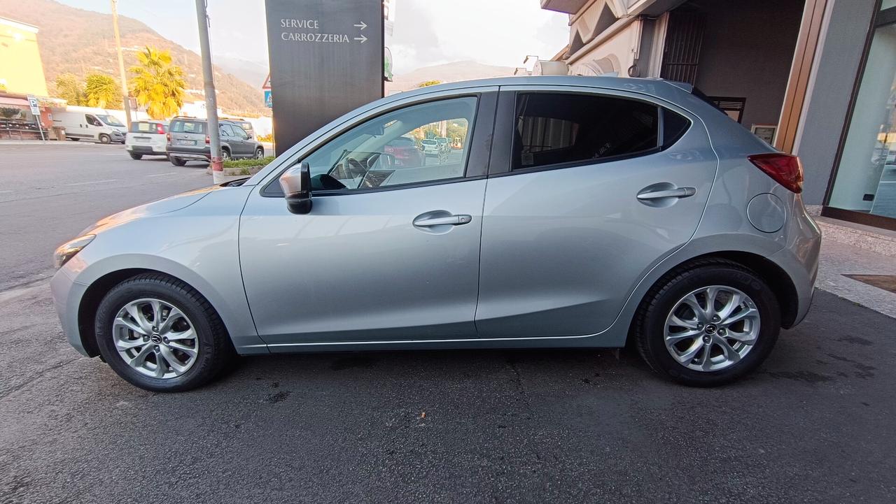 Mazda 2 Mazda2 1.5 Skyactiv-G 90 CV Evolve confort pack connectivity