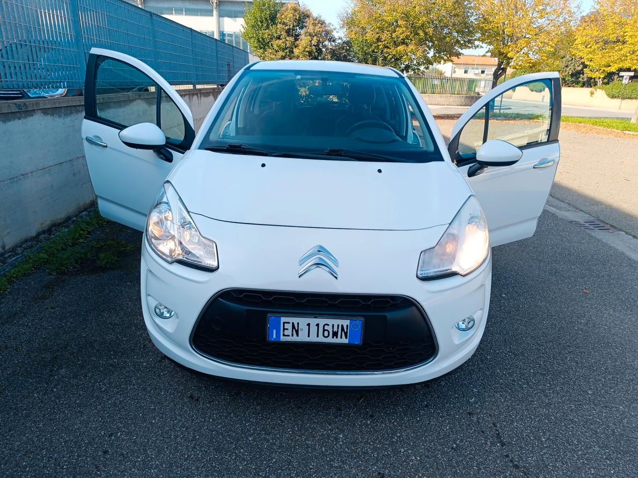 Citroen C3 1.2 del 2013 SOLAMENTE 77.000 KM