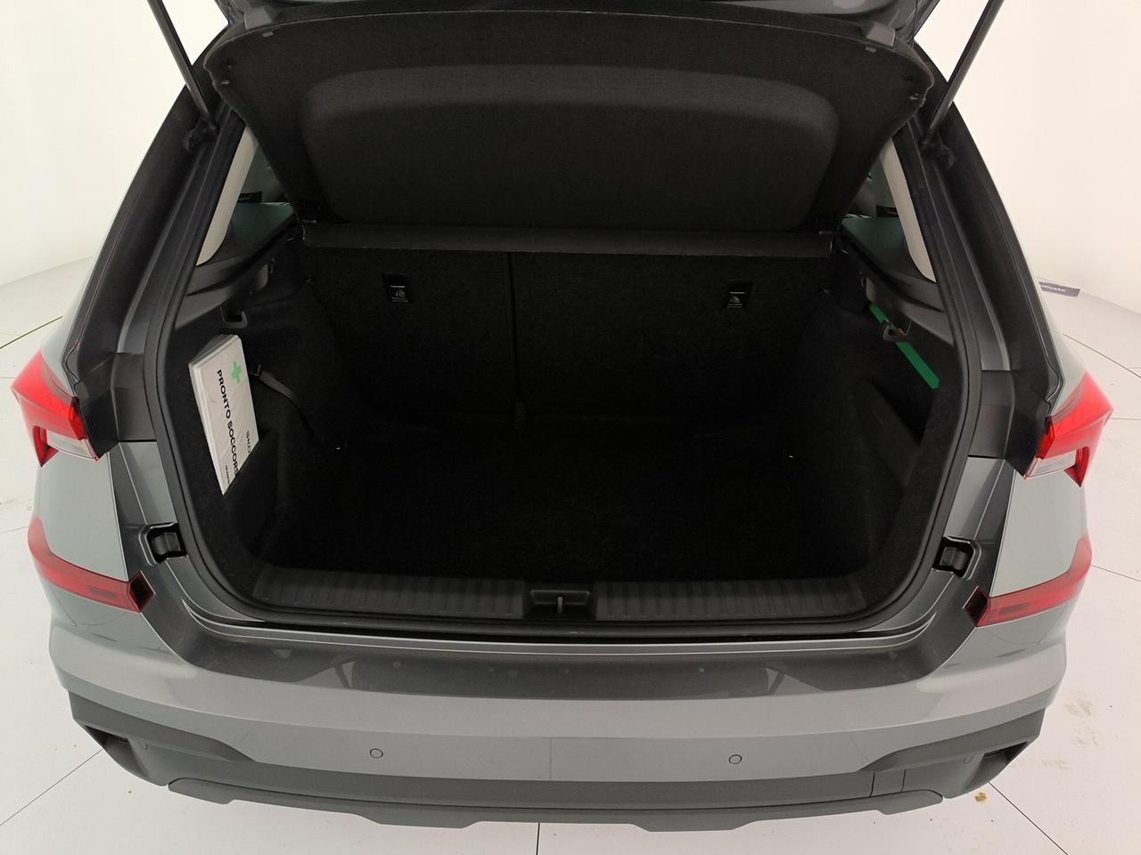 Skoda Kamiq 1.0 tsi black dots 95cv