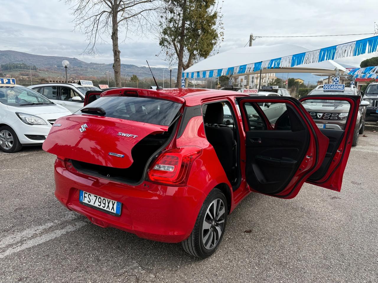 " UNA CHICCA " Suzuki Swift 1.2 Hybrid / GPL