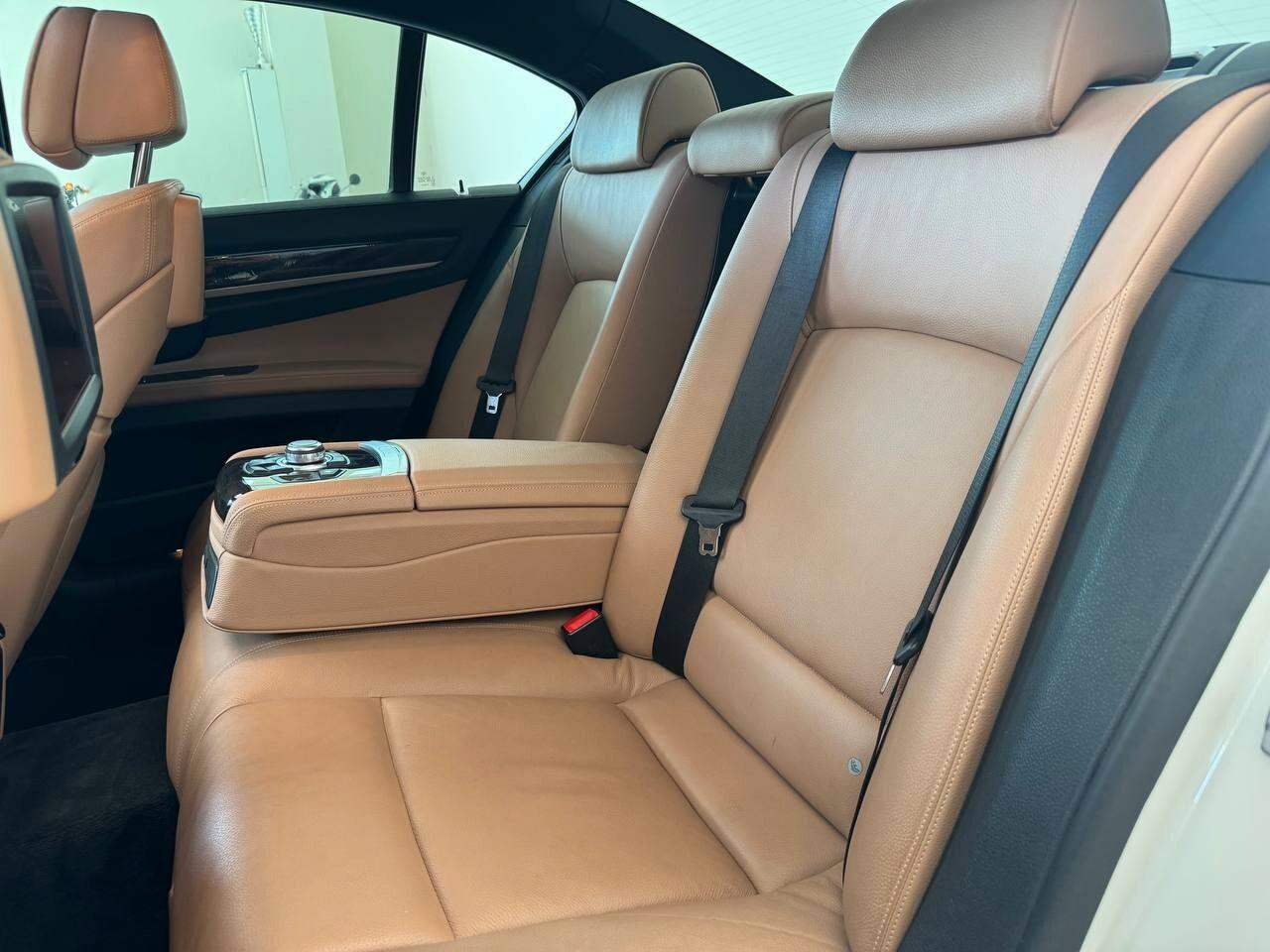 Bmw 750 750Li xDrive Eccelsa