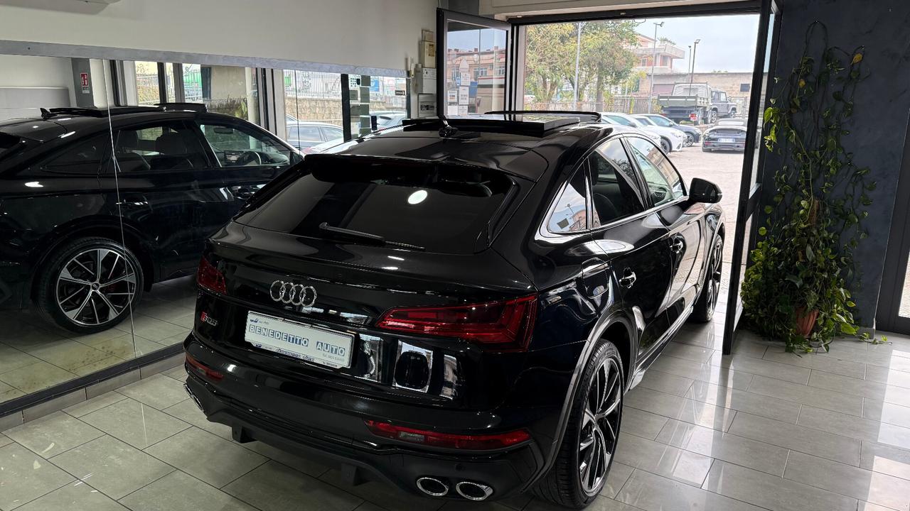 AUDI SQ5 SPORTBACK SLINE TETTO TOTAL BLACK