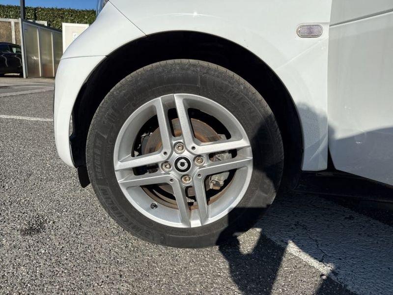 smart fortwo EQ PURE 4,6KW