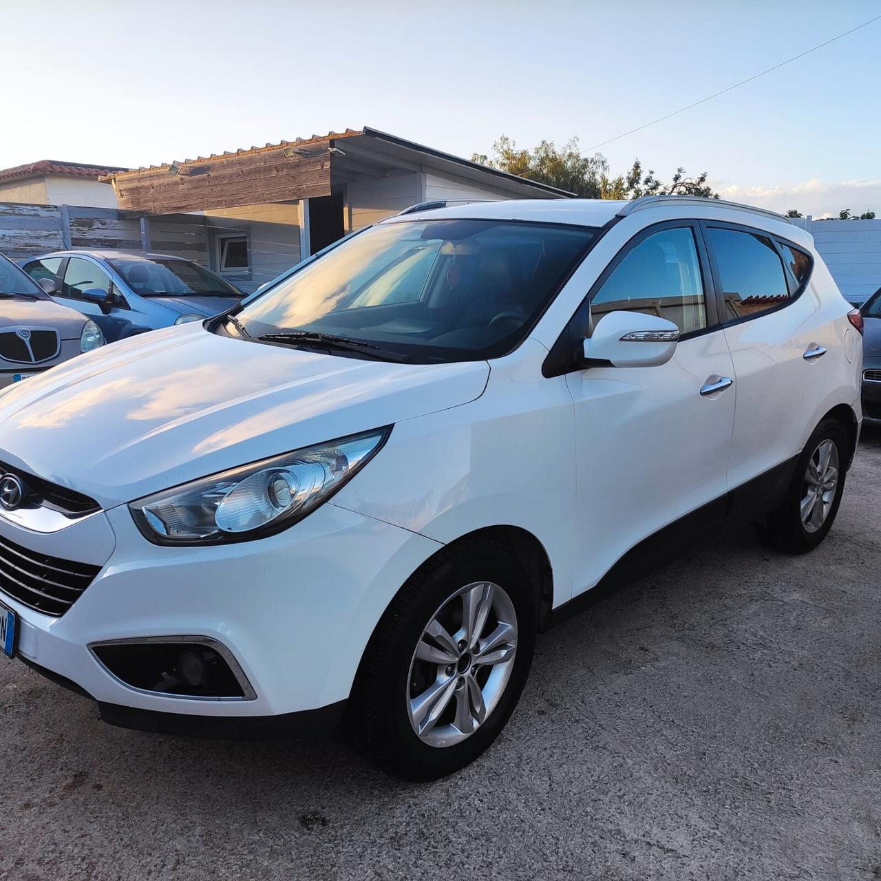 Hyundai iX35 1.7 DIESEL SEDILI IN PELLE