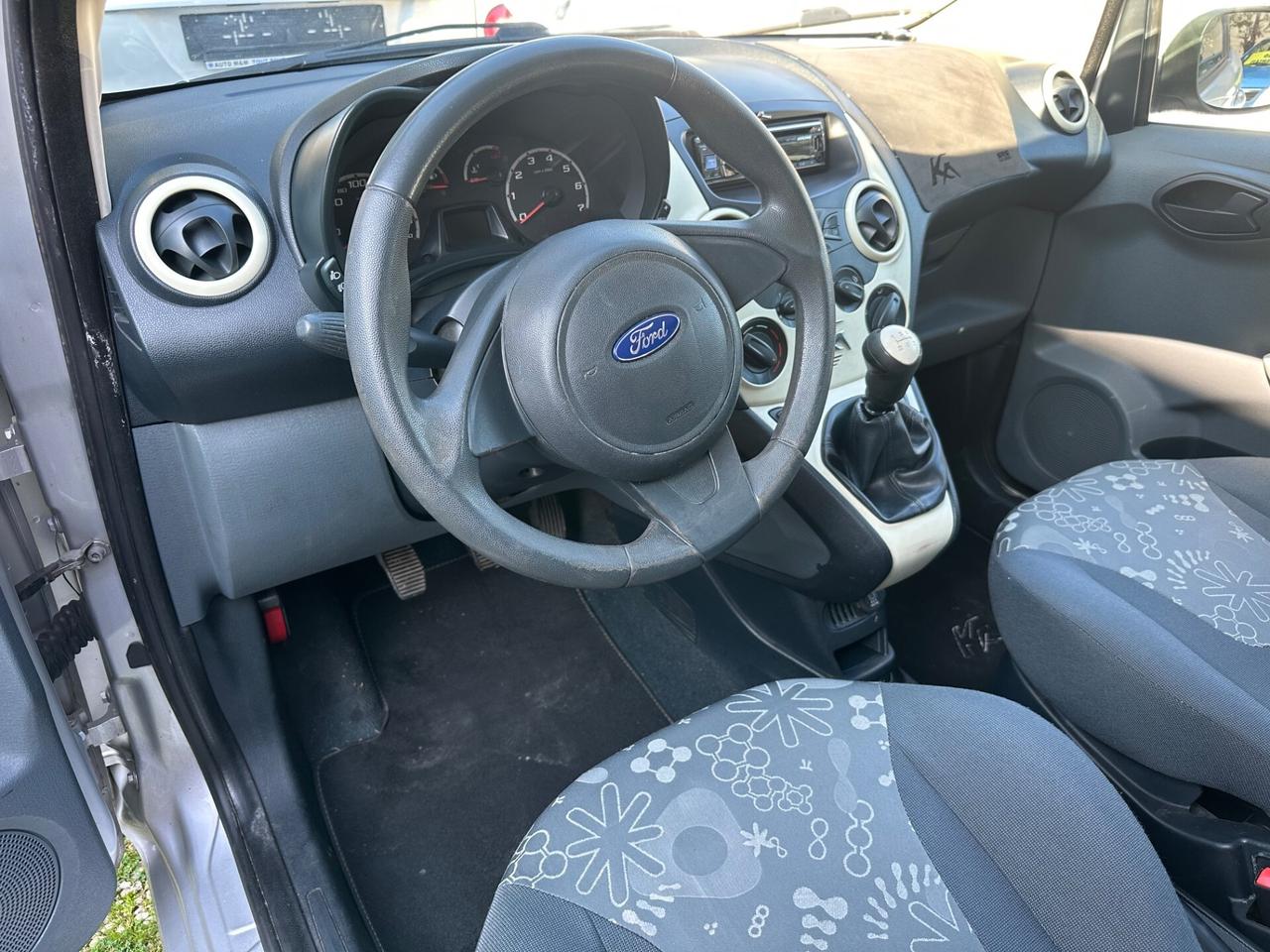 Ford Ka 1.3 TDCi 75CV Titanium