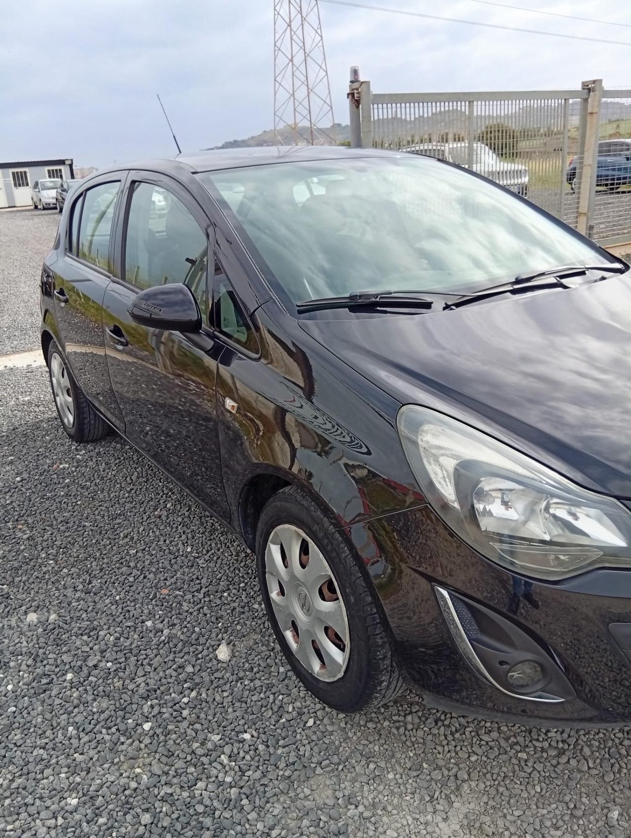 Opel Corsa 1.2 5 porte Edition