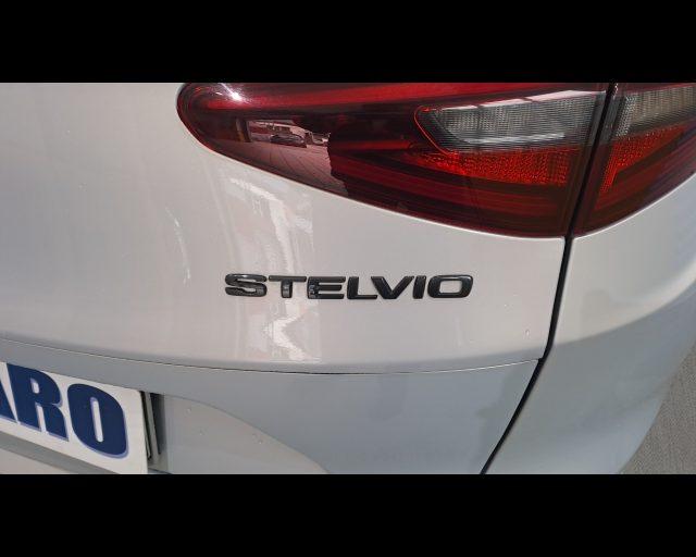 ALFA ROMEO Stelvio 2.2 t Veloce Q4 210cv auto