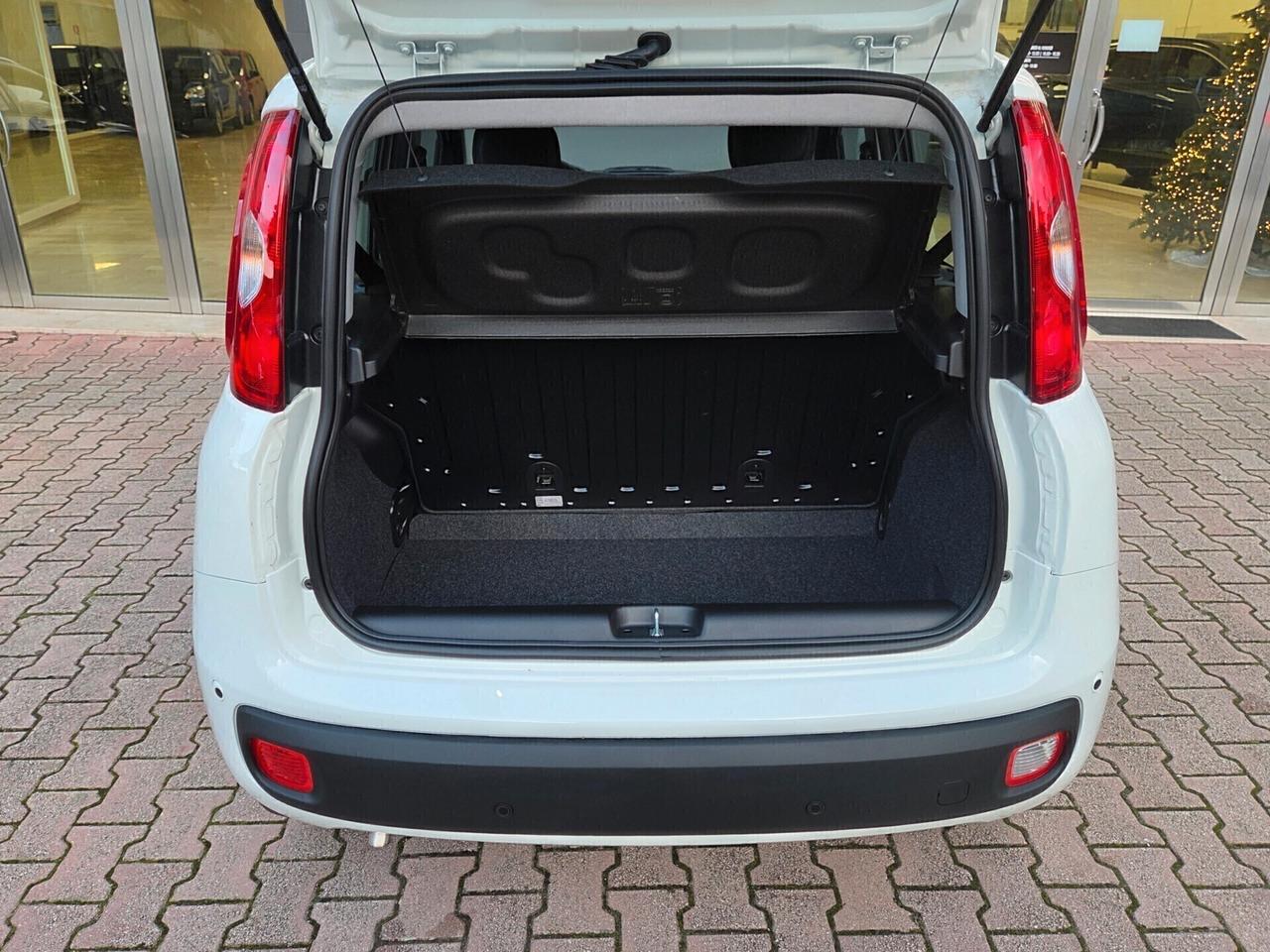 Fiat Panda 1.0 Hybrid ICON KM0