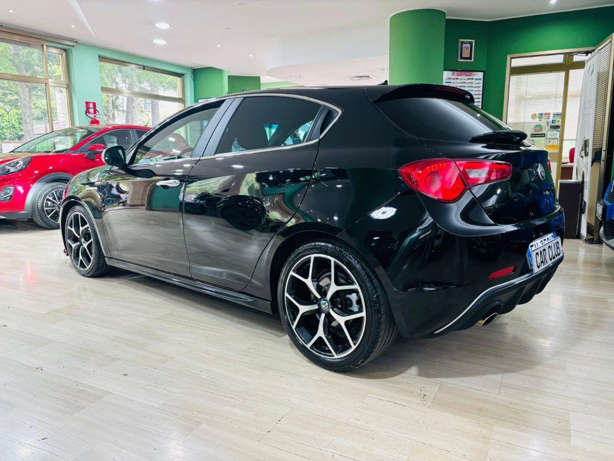 Alfa Romeo Giulietta 1.6 Jtdm-2 120cv Sport Facelift