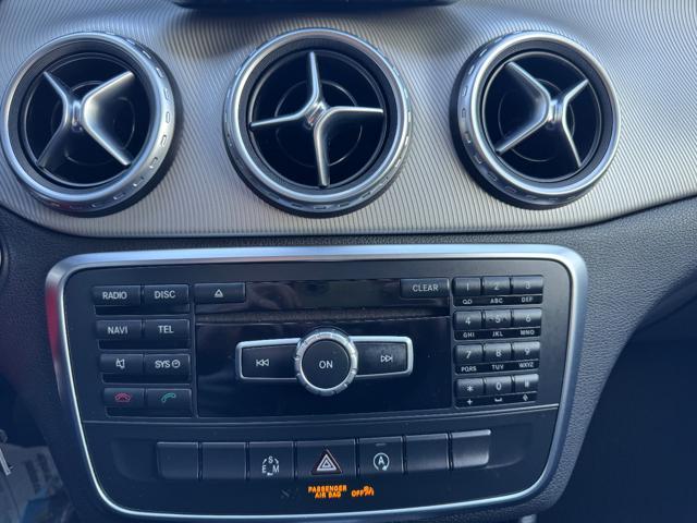 MERCEDES-BENZ GLA 200 CDI Automatic Premium