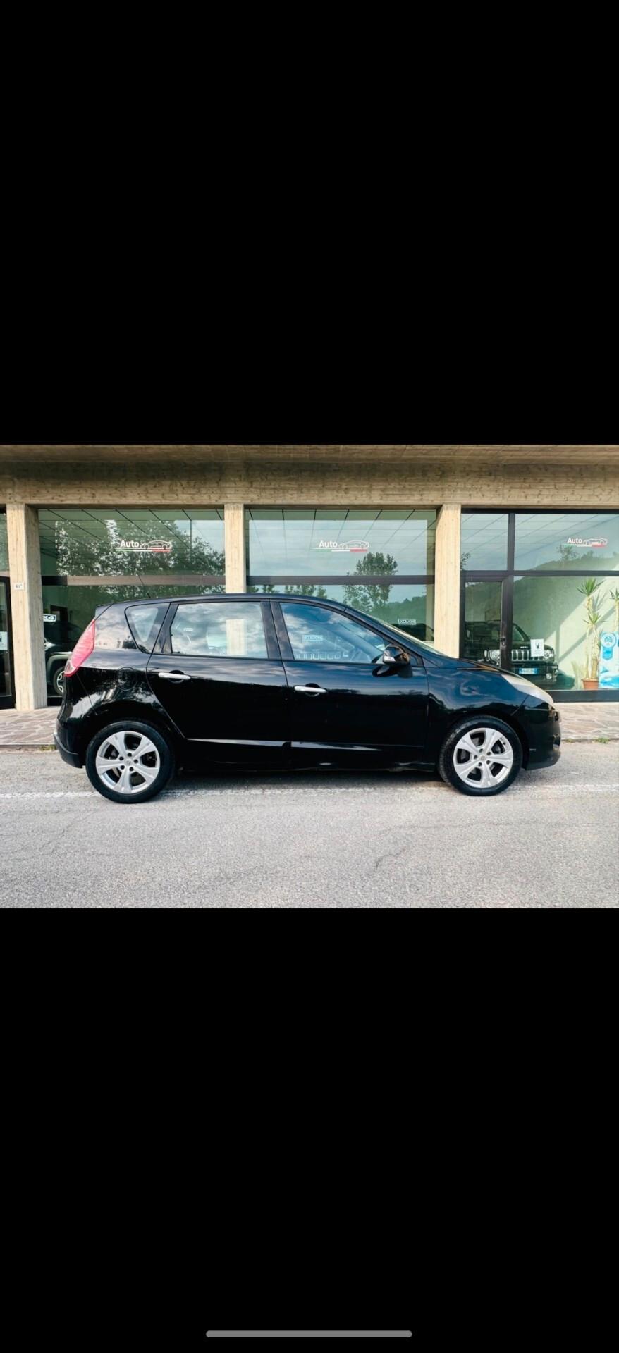Renault Scenic Scénic 1.5 dCi 110CV Luxe