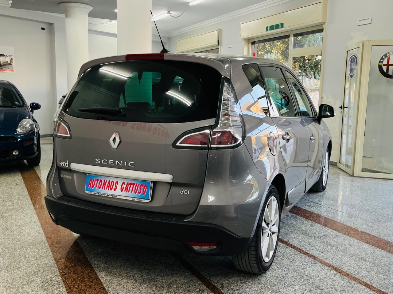 Renault Scenic XMod 1.5 dCi 110CV anno 2012 italiana