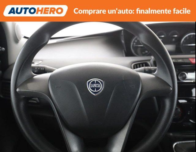 LANCIA Ypsilon 1.2 69 CV 5 porte Silver