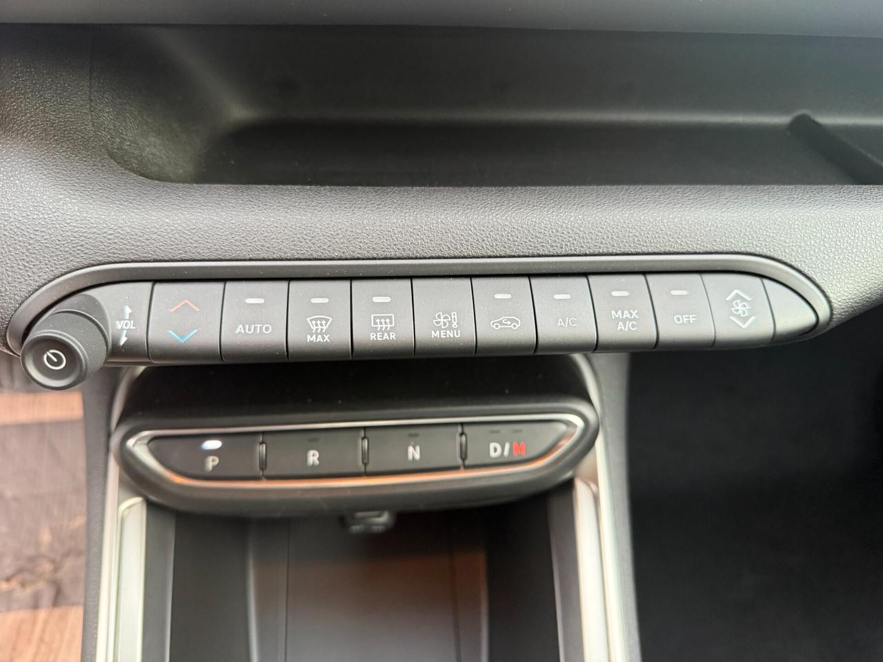 Jeep Avenger 1.2 Turbo 110 CV MHEV Altitude