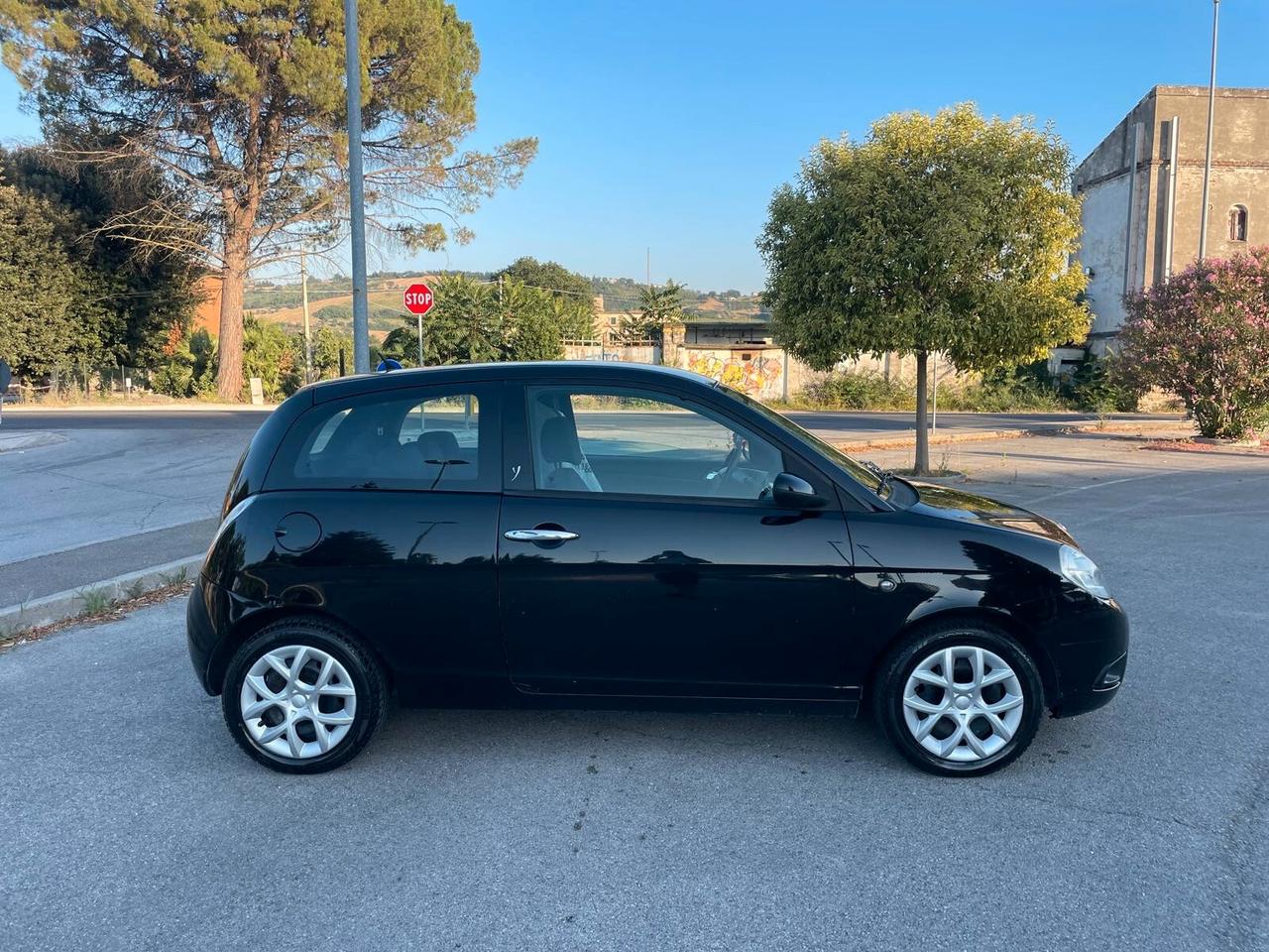 LANCIA YPSILON 1.2 GPL 2009 12 MESI DI GARANZIA