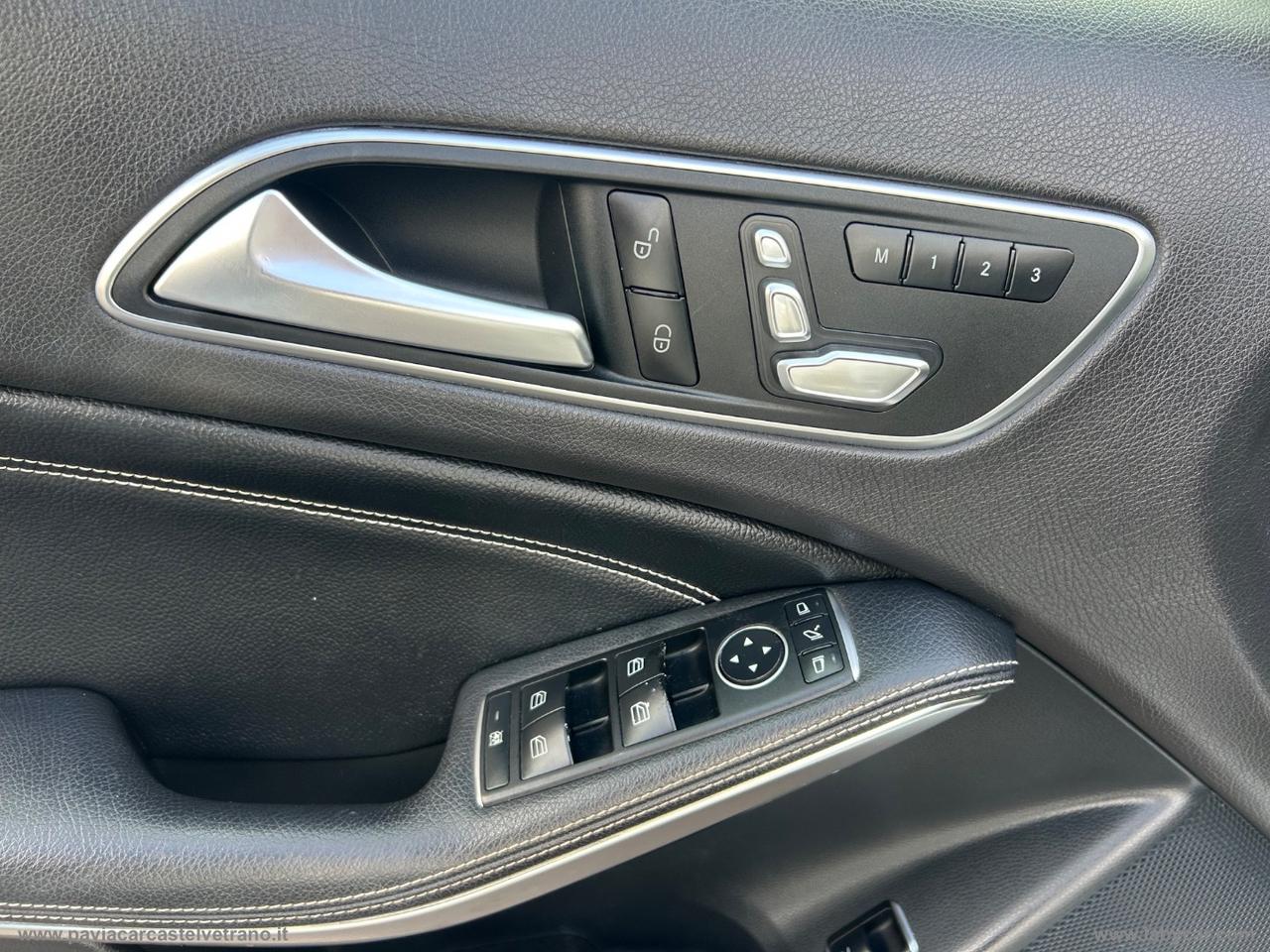 MERCEDES-BENZ GLA 200 d Automatic Premium NIGHT EDITION