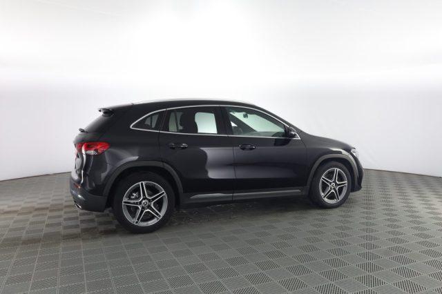 MERCEDES-BENZ CLA sse GLA GLA 180 d Automatic Premium