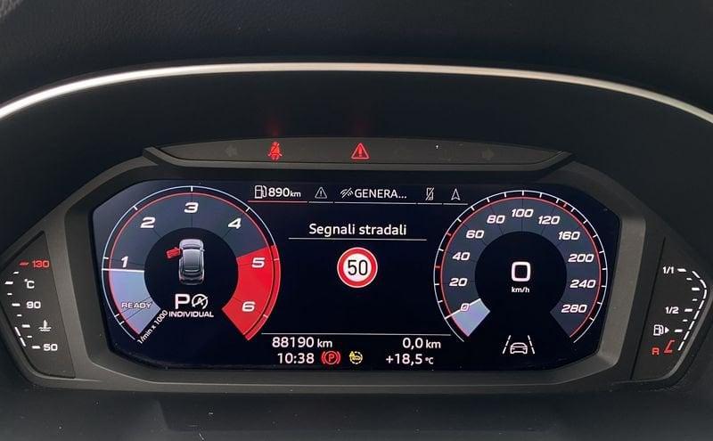 Audi Q3 Sportback S Line interno ed esterno 2.0 TDI 150CV s-tronic 35