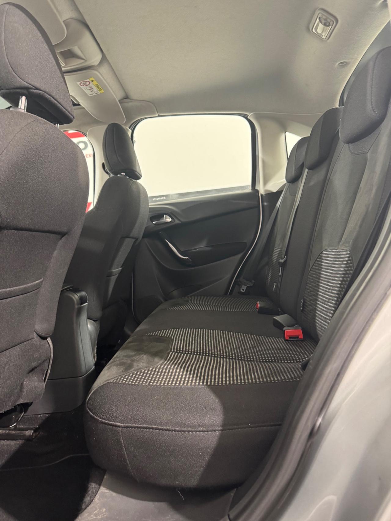 Citroen C3 Exclusive *TETTO PANORAMICO- SENSORI DI PARCHEGGIO* NEOPATENTATI
