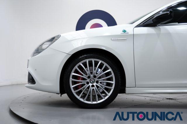 ALFA ROMEO Giulietta 1750 TURBO TCT QUADRIFOGLIO VERDE