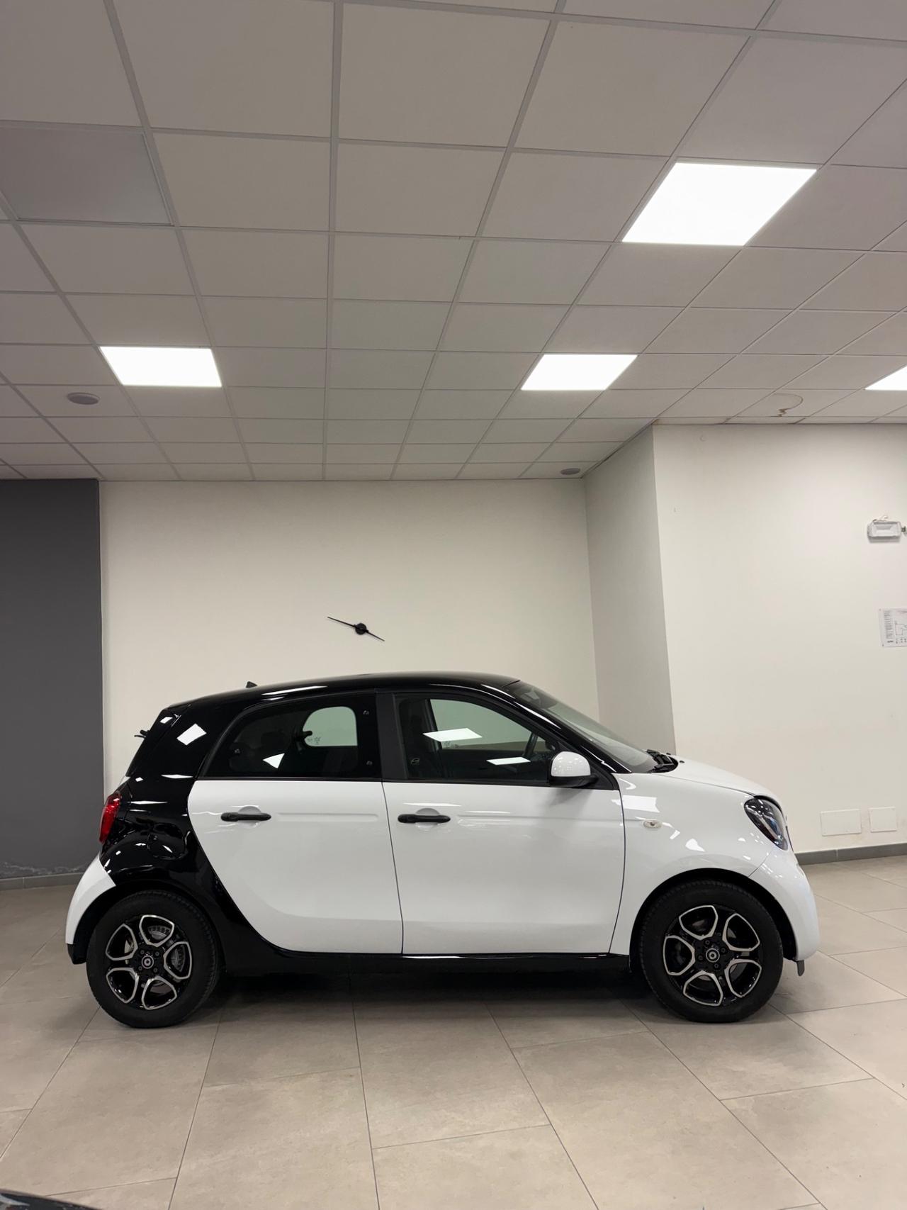 Smart ForFour 70 1.0 Passion