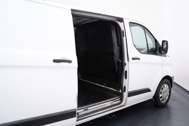 FORD Transit Custom 340 2.0 TDCi 130cv PC-DC Furgone Trend