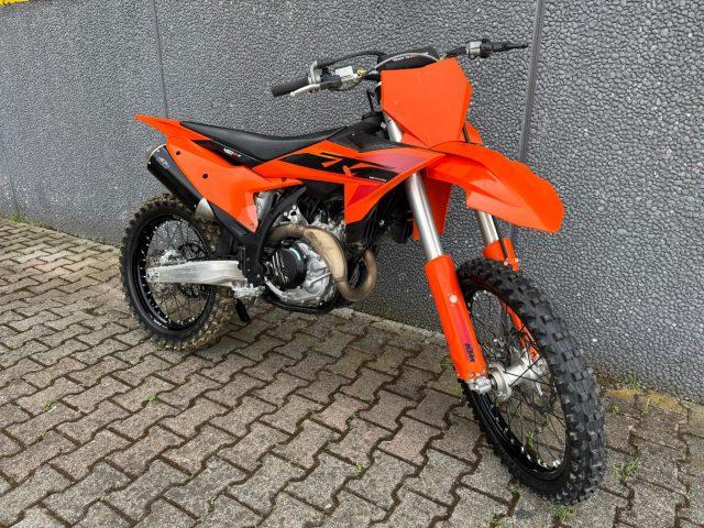 KTM SX-F 450 mod.2025 (34 ore di utilizzo)