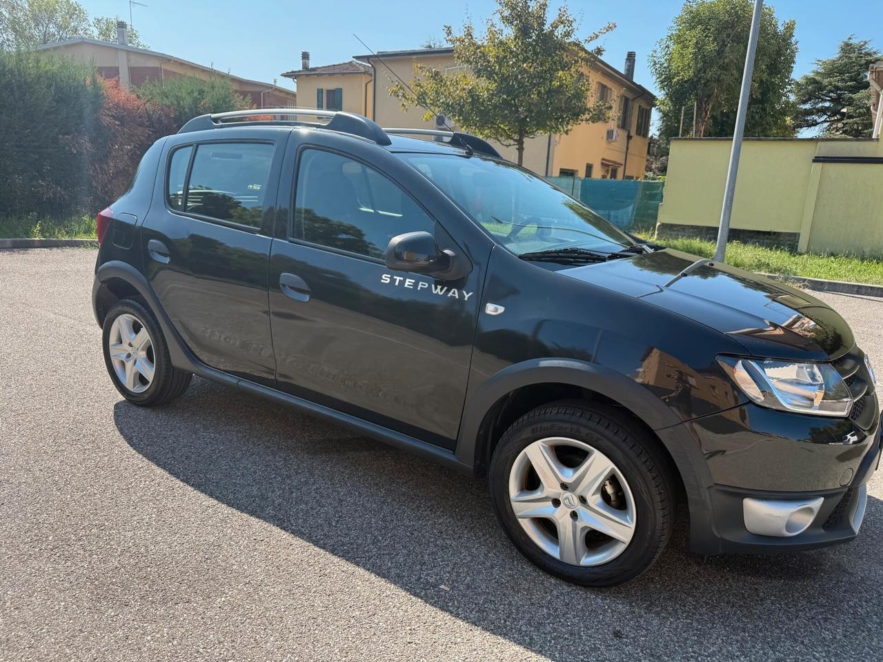 Dacia Sandero Stepway 1.5 dci - NEOP. - NAV. - GARANTITA -