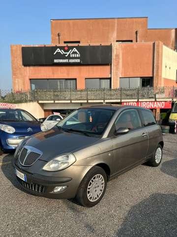 Lancia Ypsilon 1.3 mjt Argento 100