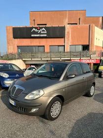 Lancia Ypsilon 1.3 mjt Argento 100